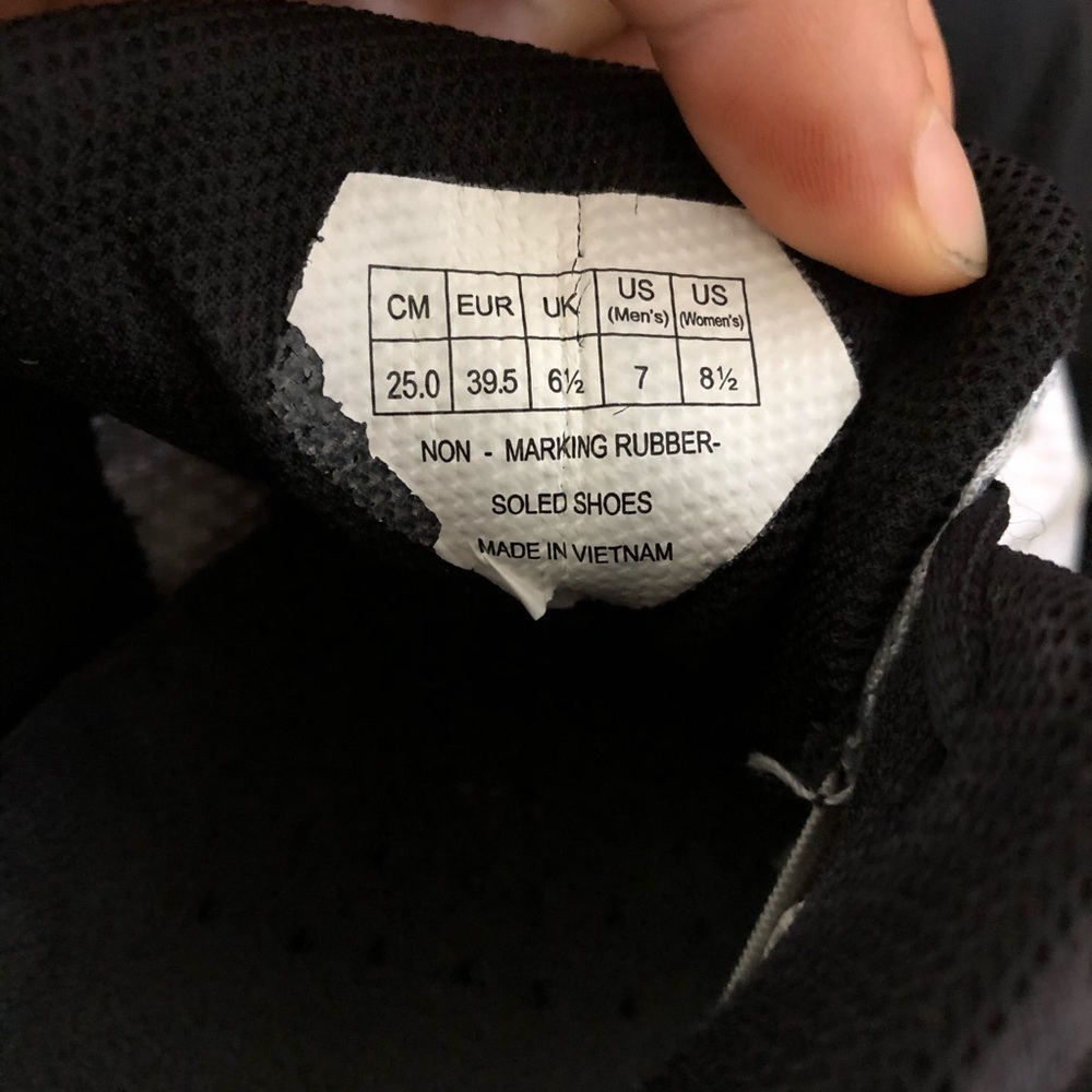 Yonex Comfort Z Men’s Indoor Court Shoes - Picture 7 of 7